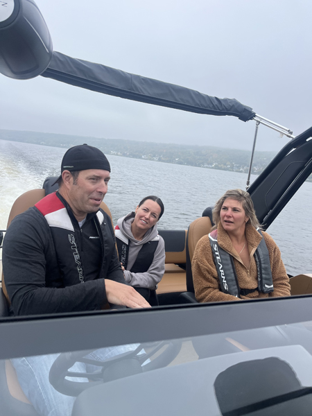 Tournage du cinquième épisode de l'émission Horizon Performance avec Jean-Philippe Martin-Dubois de Princecraft, Karell Emard et l'animatrice Marie-Ève Dicaire.