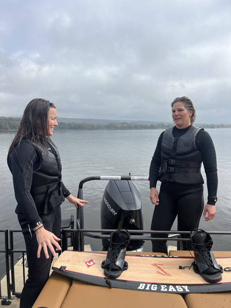 Tournage du cinquième épisode de l'émission Horizon Performance avec Karell Emard et l'animatrice Marie-Ève Dicaire.