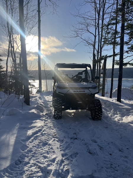Polaris Ranger XP Kinetic 2024.