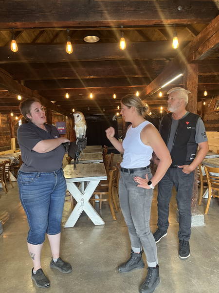 Ferme Guyon. Danaelle Colette, Marie-Eve Dicaire et Jean Paré.